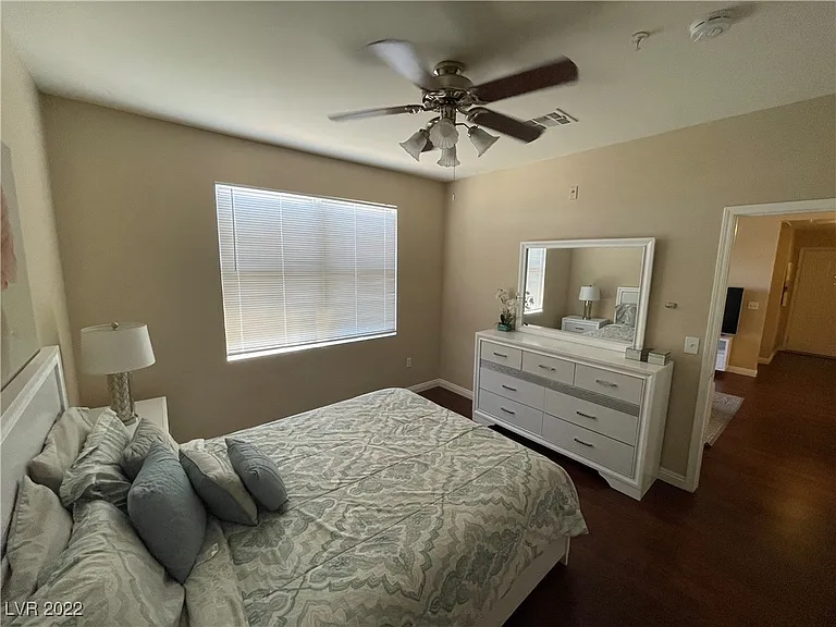 2900 Sunridge Heights Pkwy #1035 — Photo 7