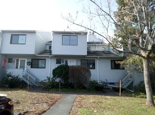 680 Cypress Rd UNIT 680, Newington, CT 06111