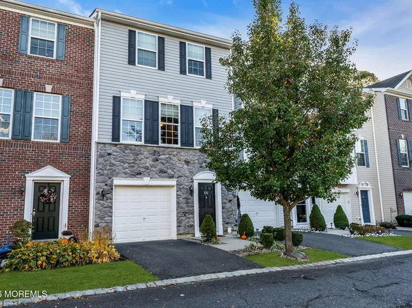 215 Chickadee Court, Freehold, NJ 07728