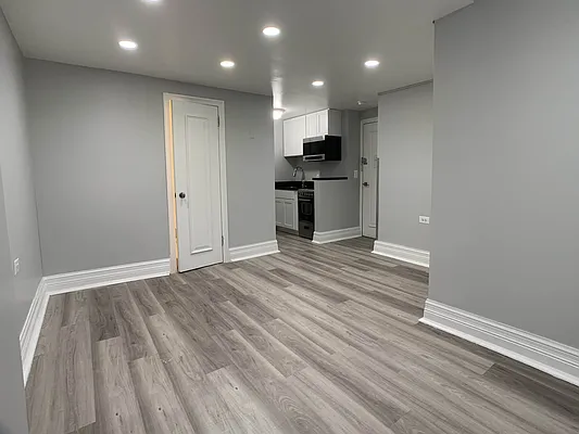 Rented by Tourma Realty LLC | media 14