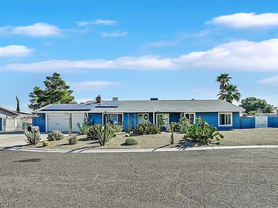 1st image of 3030 Breton Dr