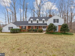 2814 Falls Mont Dr, Fallston, MD 21047