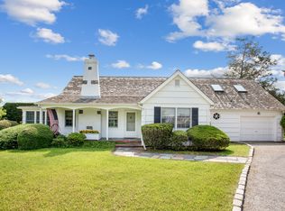 81 Scotts Landing Rd, Southampton, NY 11968