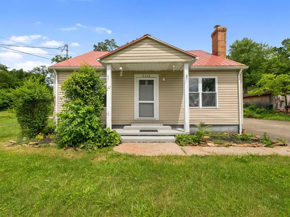 5113 Bybee Rd, Ashland, KY 41102