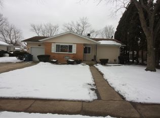 1272 N Linden Ave, Palatine, IL 60074