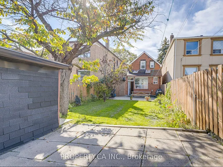 34 Ashbury Ave — Photo 10