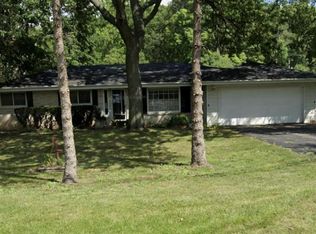 3960 S Calhoun Rd, New Berlin, WI 53151