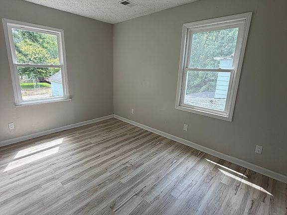 5th image of 710 N Purdum St #710