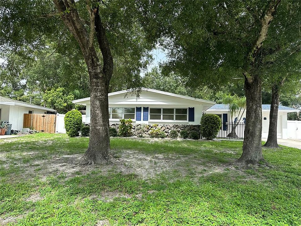 1st image of 4059 Prudence Dr