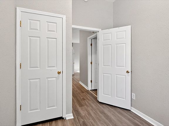 5th image of 3419 Montana St #B