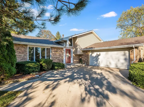 1521 Eagle Vista Dr, New Lenox, IL 60451