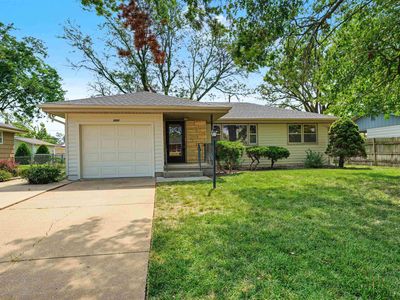 2093 Wesley St, Salina, KS, 67401