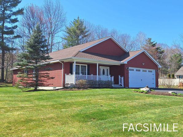 92 Old Prescott Hill Road, Laconia, NH 03246