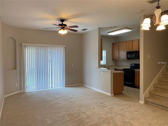 2nd image of 2721 Retreat View Cir