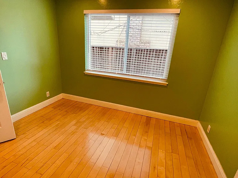 4139 Linwood Dr — Photo 11