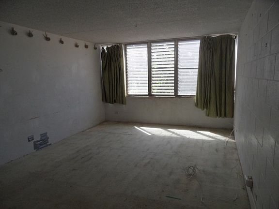 Additional Living Room