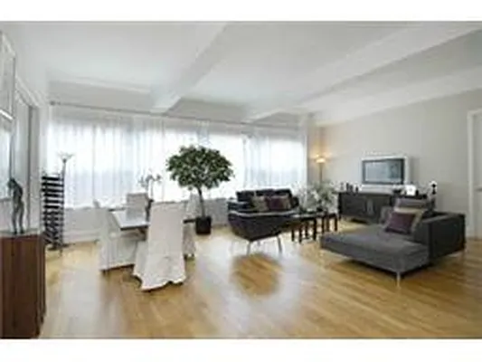 Sold by Douglas Elliman | media 22