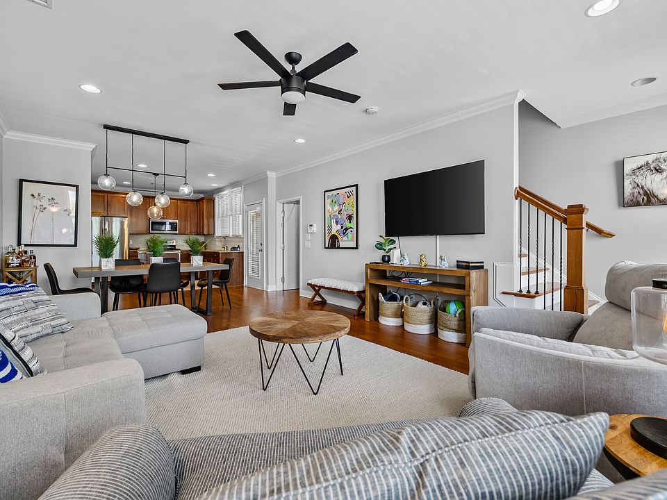 1st image of 2112 Acklen Ave APT 205