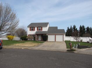 5 Poplar Ct, Eastampton, NJ 08060
