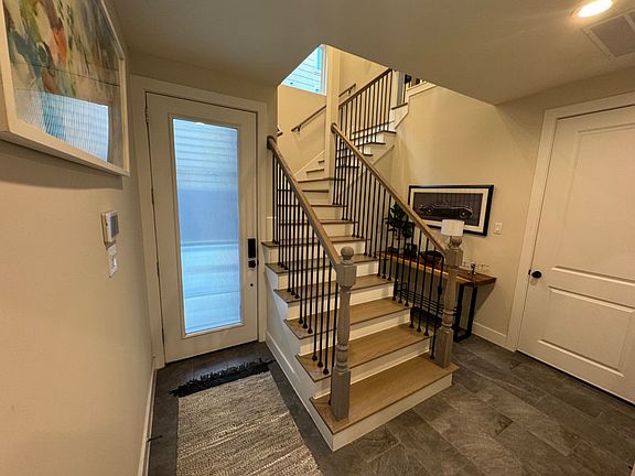 5th image of 4506 La Branch St