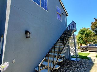 1434 Trombetta St, Santa Rosa, CA 95407