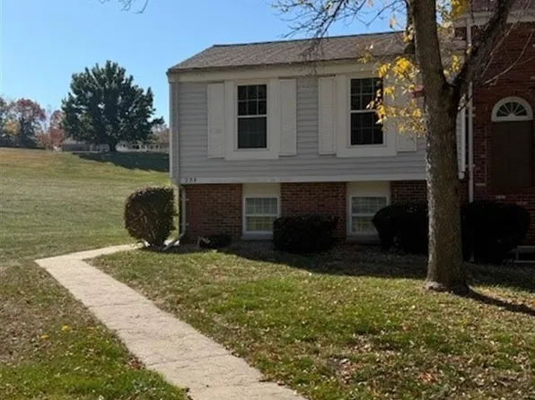 230 S Yorktown Rd, Macomb, IL 61455