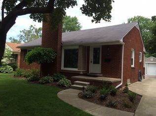 3636 Rockingham Rd, Royal Oak, MI 48073