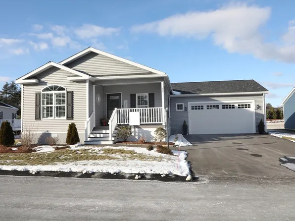 96 Sagamore Ln, East Taunton, MA 02718