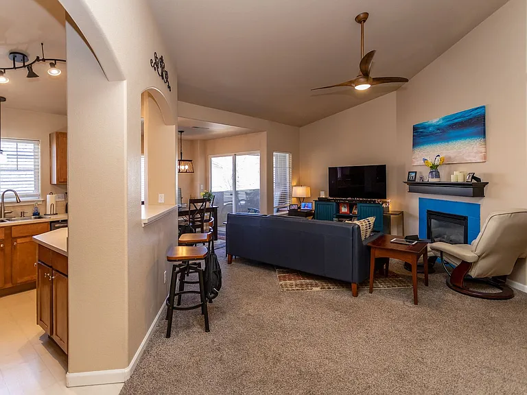 6944 Ash Creek Hts #204 — Photo 5