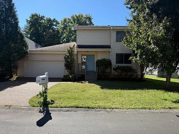 431 Belle Pointe Dr — Photo 32