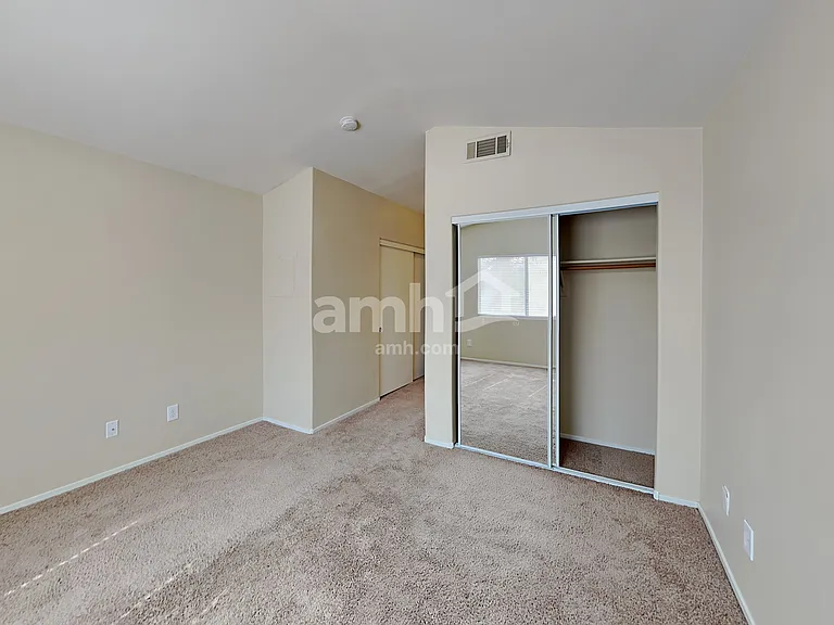 193 Caswell Ct — Photo 12