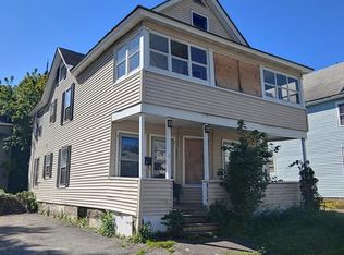 5 Wallace Pl, Pittsfield, MA 01201