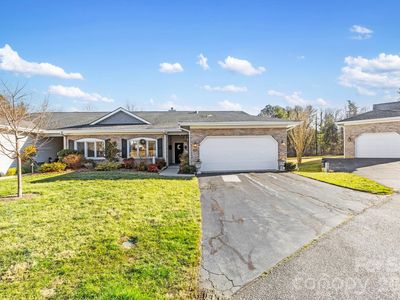 24 Country Meadows Ln, Hendersonville, NC, 28792