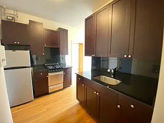 Rented by Best Apartments North Inc