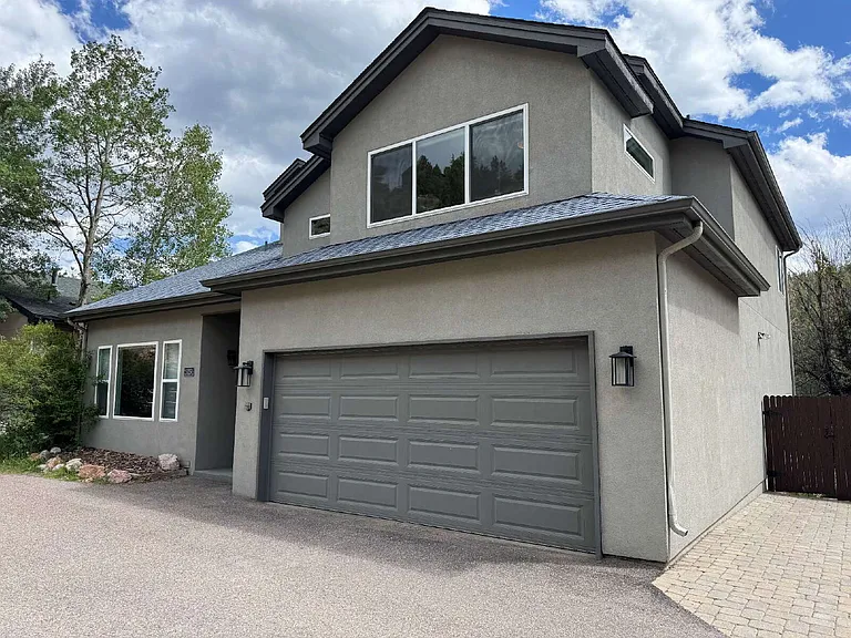 29291 Stagecoach Blvd — Photo 2