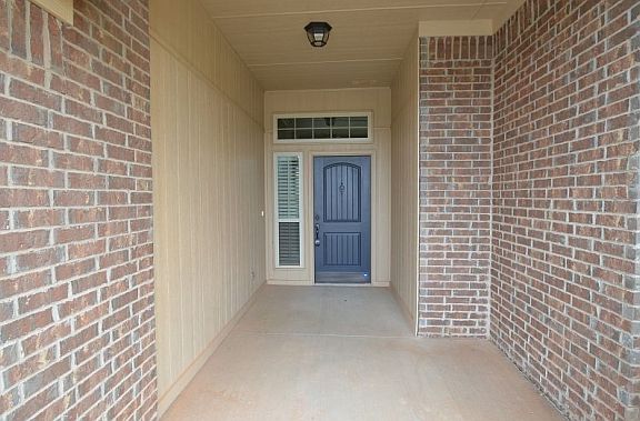 3rd image of 4001 Havasu Dr