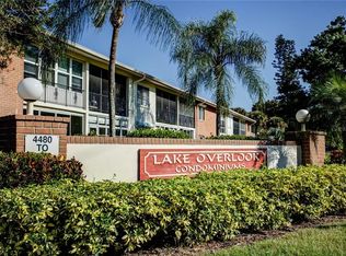 4480 Overlook Dr NE APT 13, Saint Petersburg, FL 33703