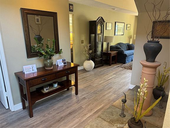 4th image of 15777 Country Club Dr