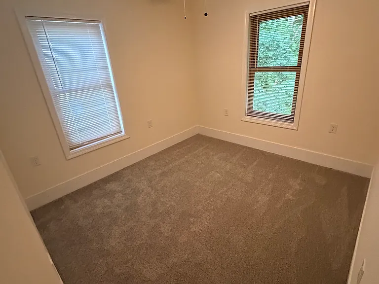 7 Oak St #1 — Photo 7