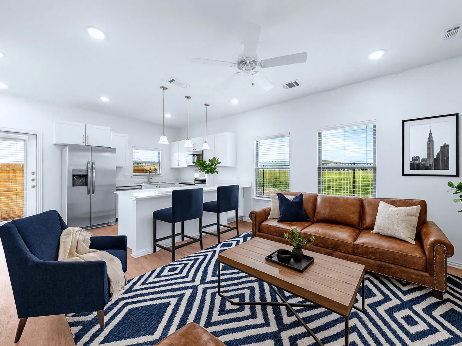 6415 FM 1570 W — Photo 2