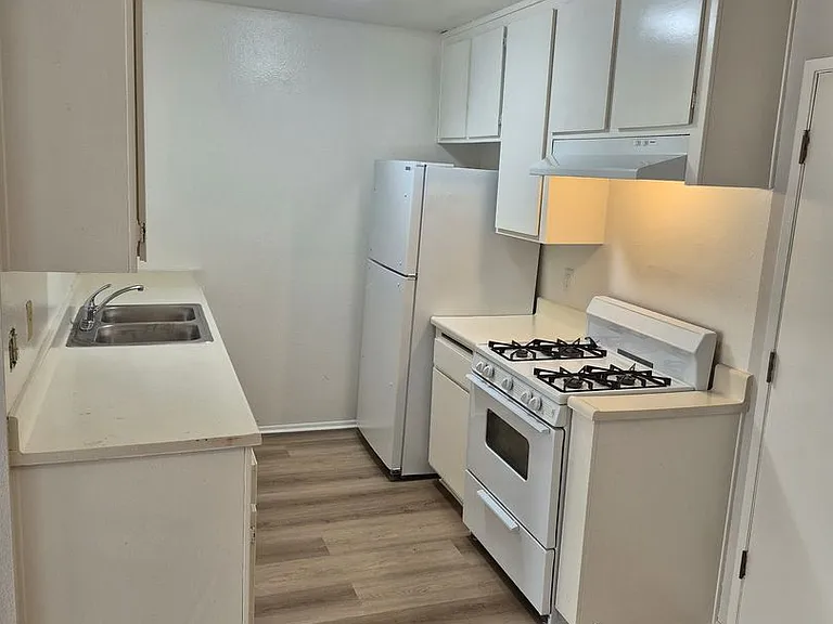 1130 W. San Bernardino Rd — Photo 1