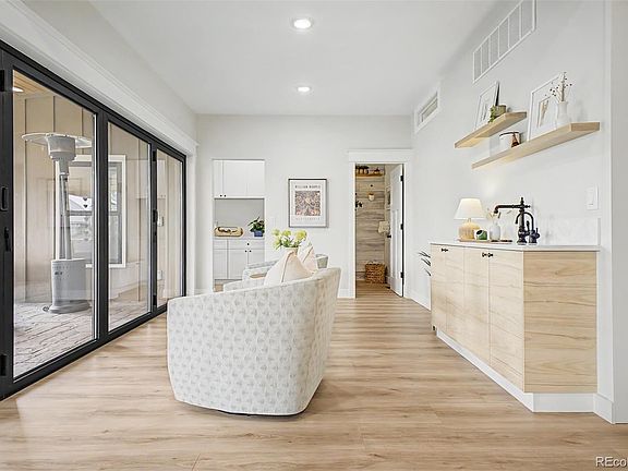 4th image of 312 W Charles Street