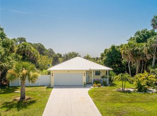 355 Sunset Rd N, Rotonda West, FL 33947