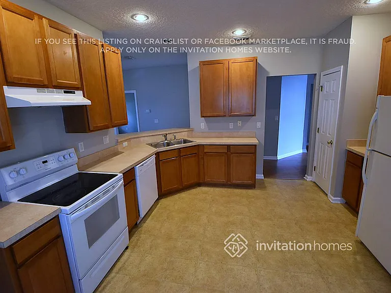 1396 Bitterberry Dr — Photo 3