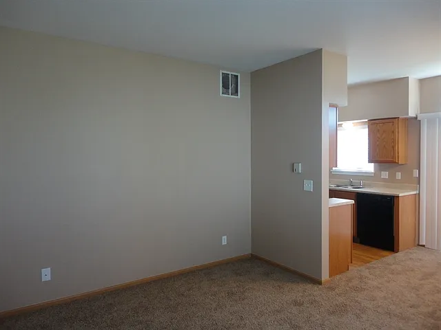 21555 Fulton Ct — Photo 5