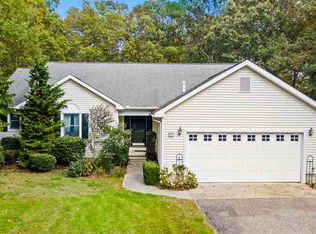 52 Oyster Rd, Cape May Court House, NJ 08210