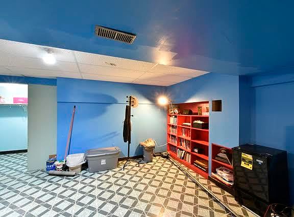 4th image of 623 Greenview Ave