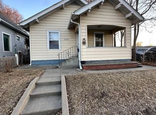 2735 Holdrege St, Lincoln, NE 68503