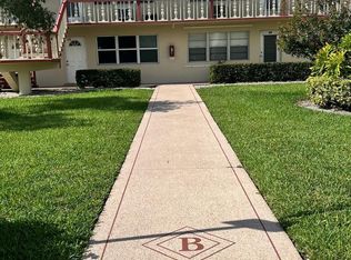 42 Sussex B, West Palm Beach, FL 33417