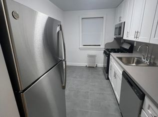 6758 224th Street, Bayside Estates, NY 11364